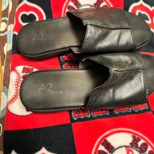 A2 Black sandals